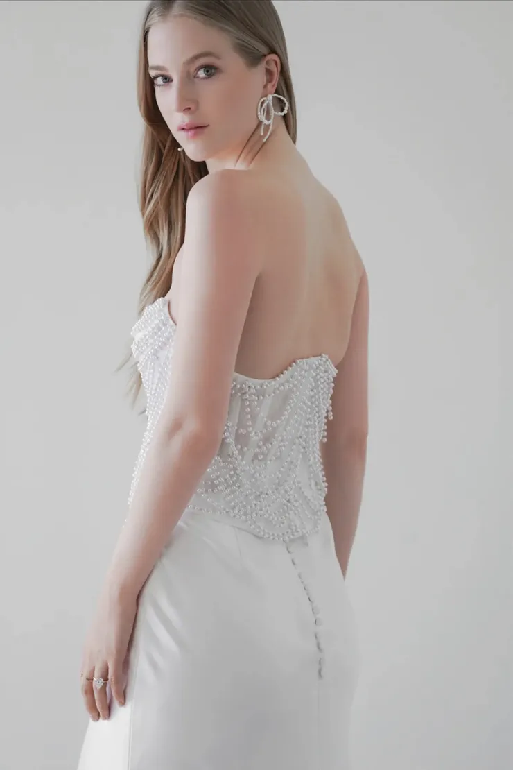 Watters Chimere Corset 66420B #8 backface vertical cropped picture