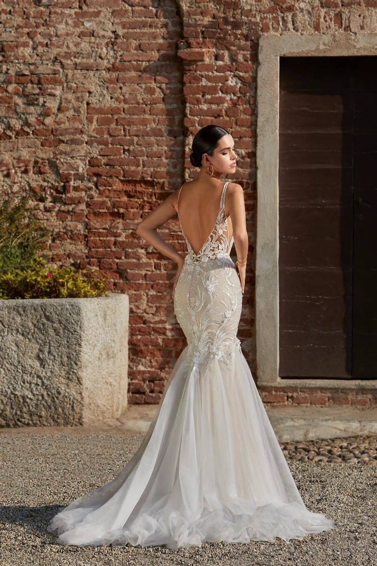 Demetrios 8156