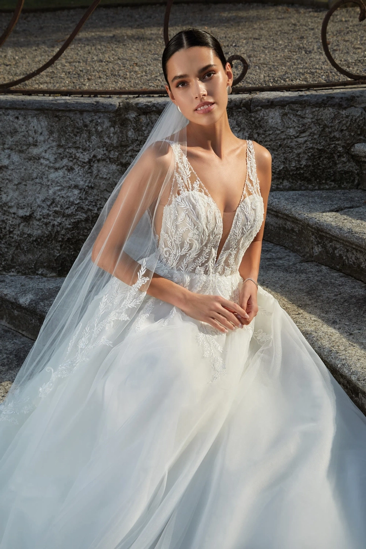 Demetrios 8160