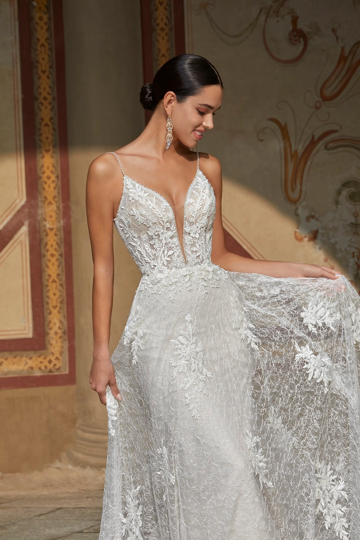Demetrios 8162