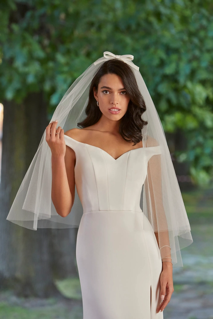 Demetrios 8167