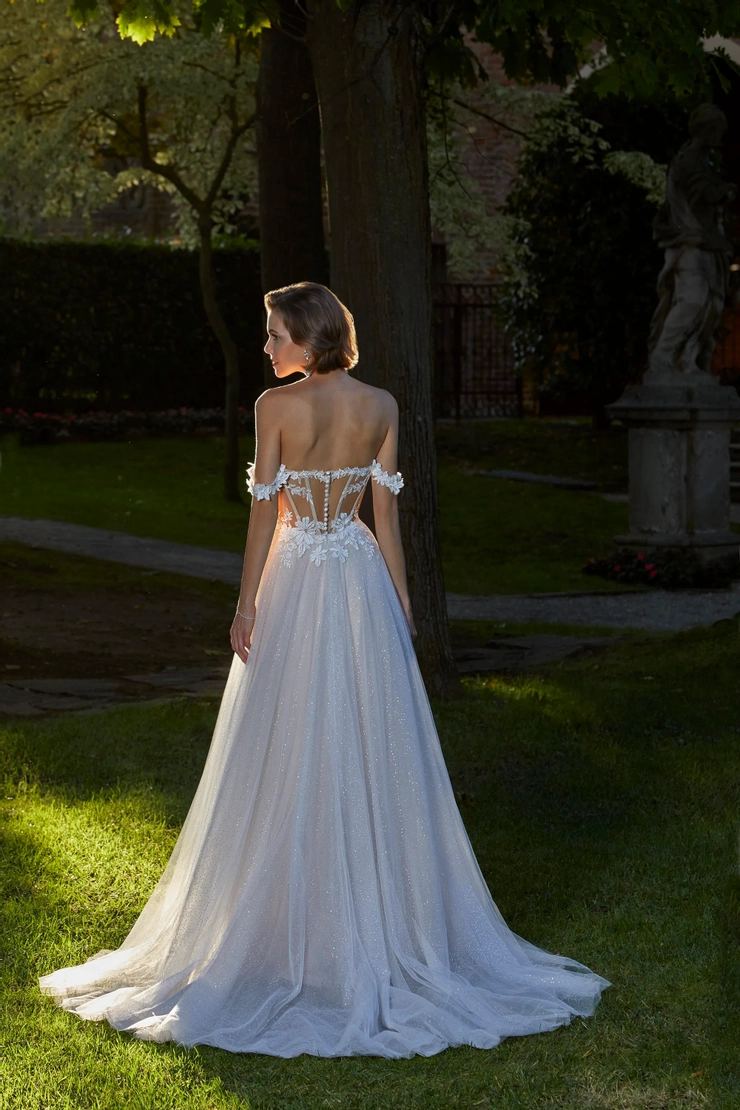 Demetrios 8168