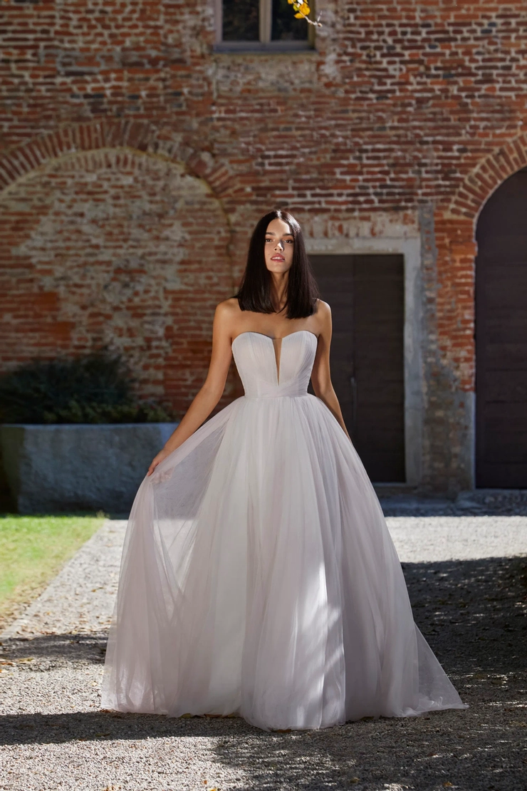 Demetrios 8169