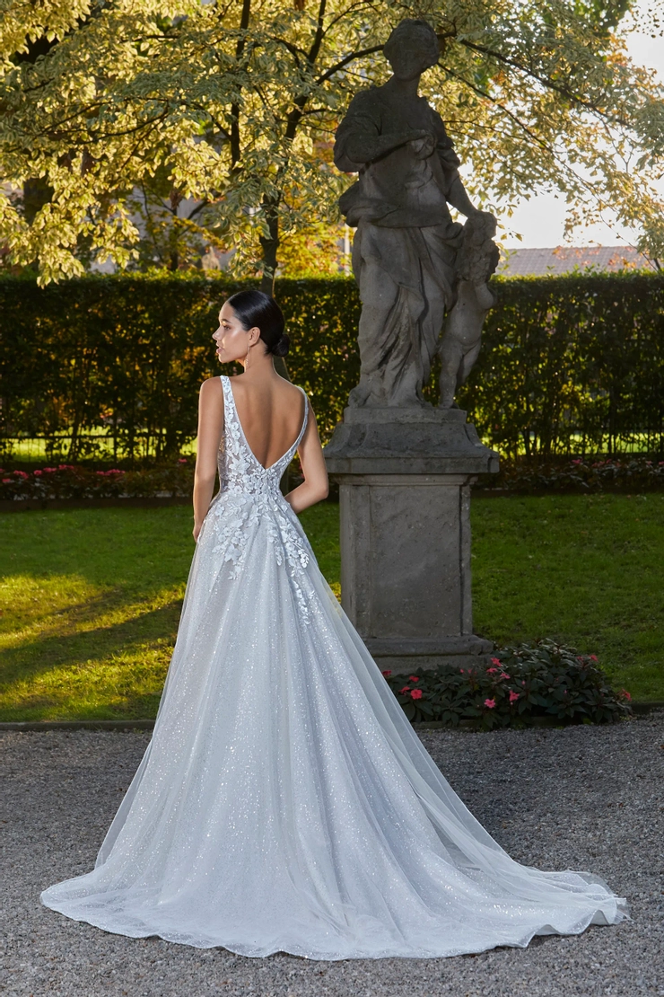 Demetrios 8182
