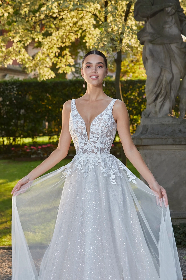 Demetrios 8182