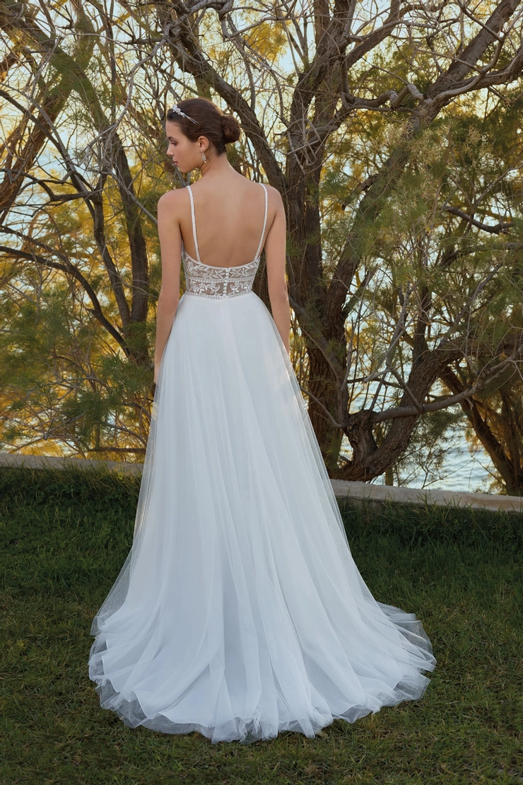 Demetrios L1100