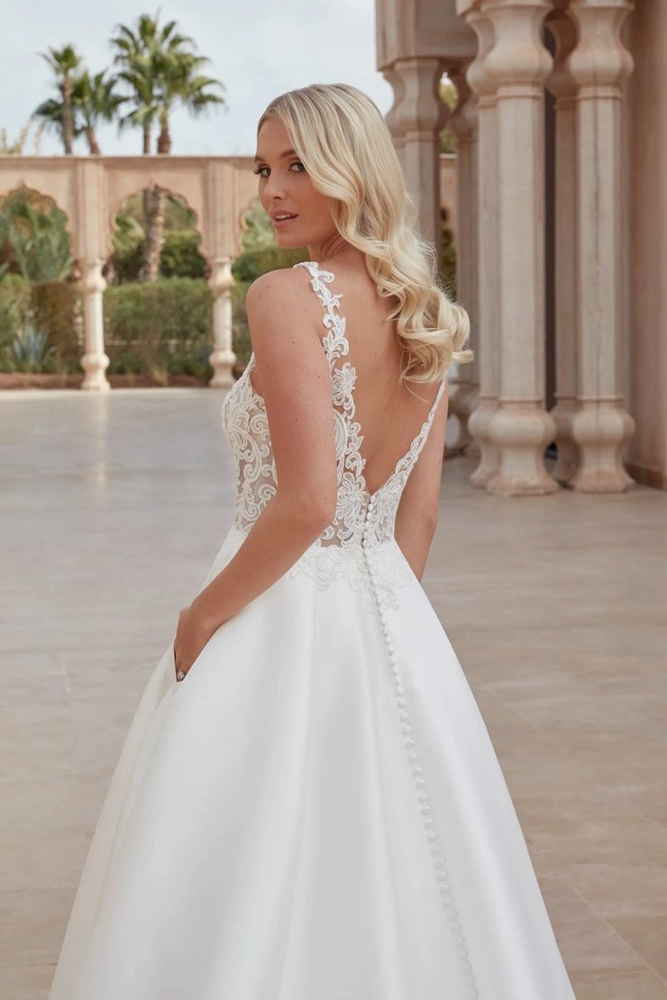 Justin Alexander Sincerity Style #44433 #3 backface vertical cropped picture