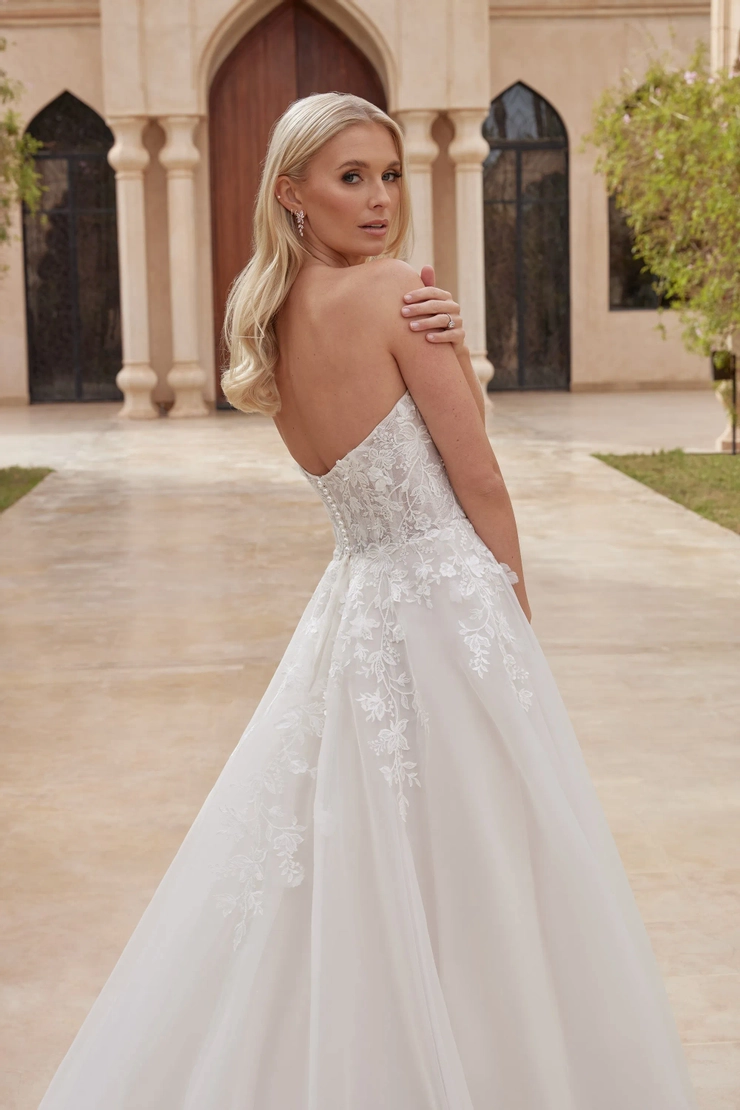 Justin Alexander Sincerity Style #44437 #3 backface vertical cropped picture