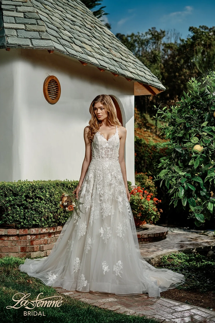 La Femme Style No.B1057 Image
