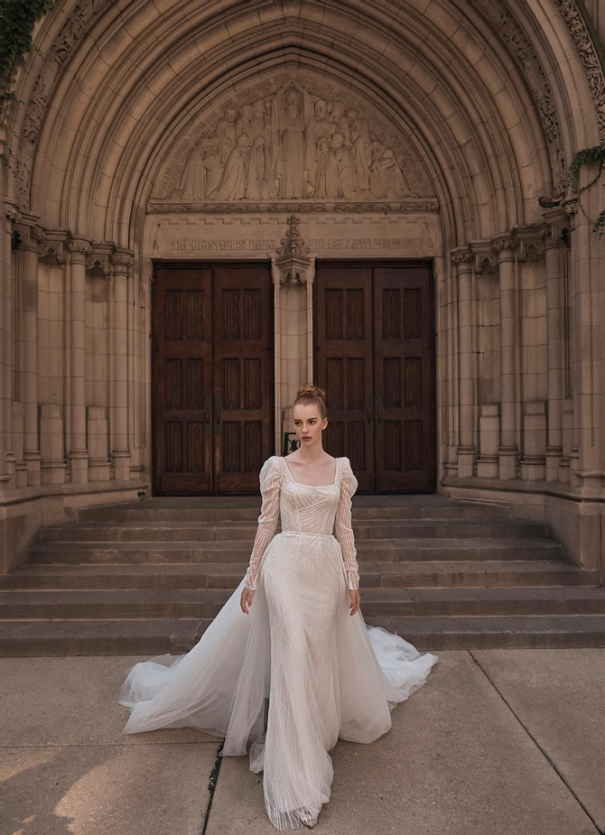 La Premiere - Shari | Madeleine's Daughter