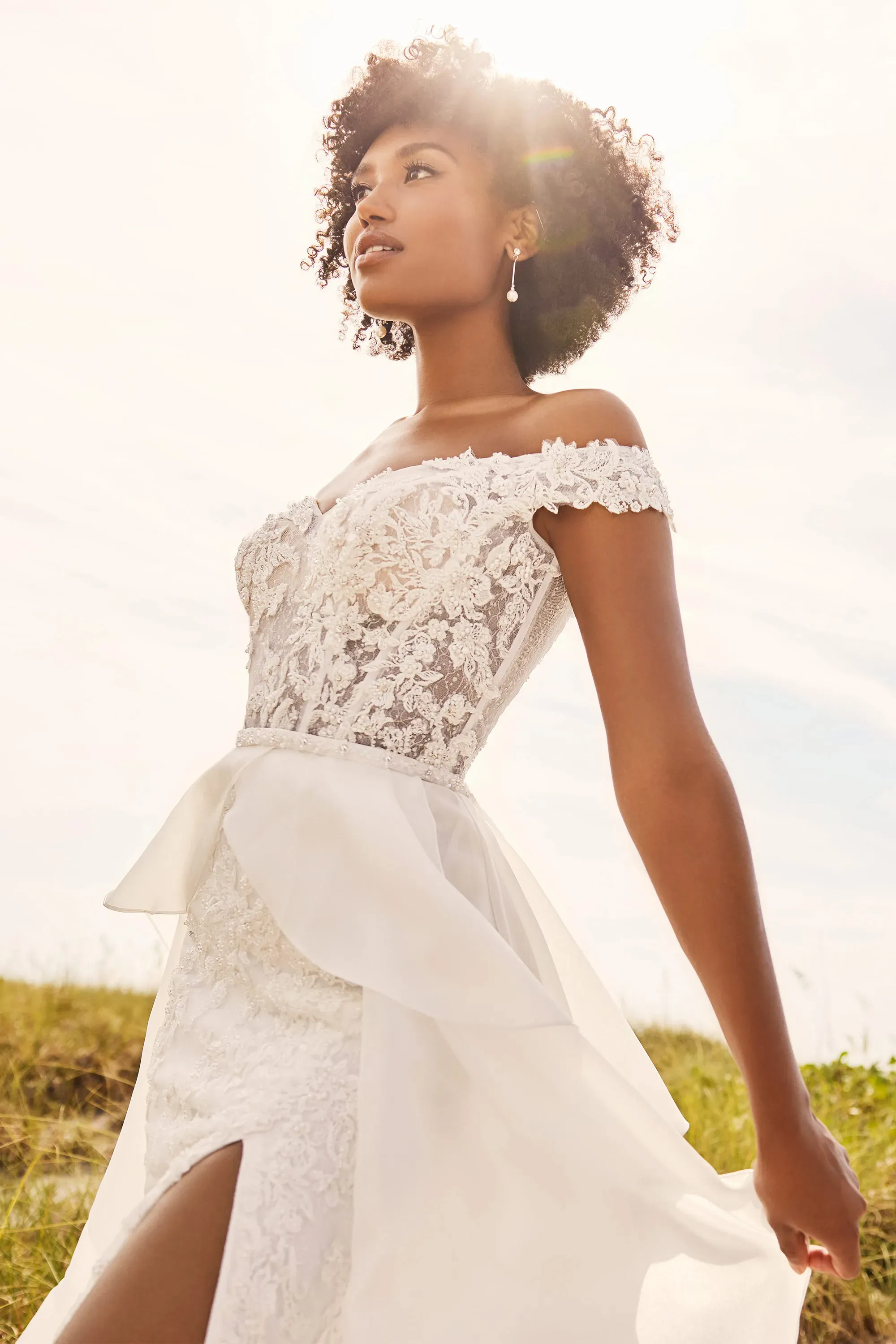 meer. メーア FLOWER LACE TOPS Amessa Lace Top Floral | Princess Polly