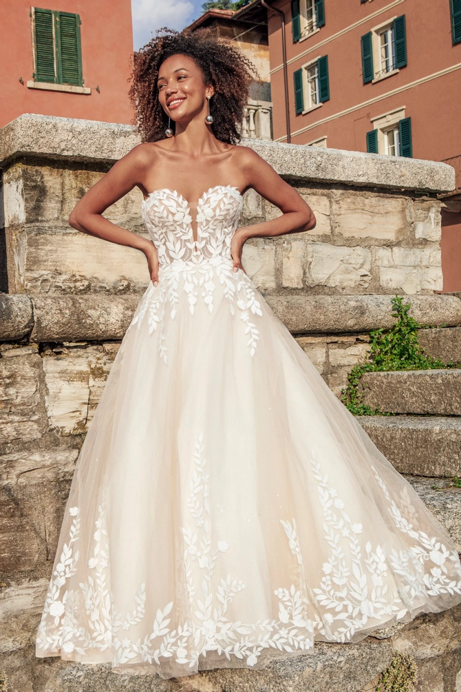 Madison James - MJ1014 | Charlottes Weddings