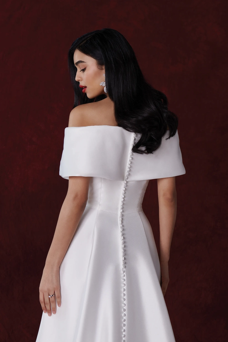 Justin Alexander Style #88354 #3 backface vertical cropped picture