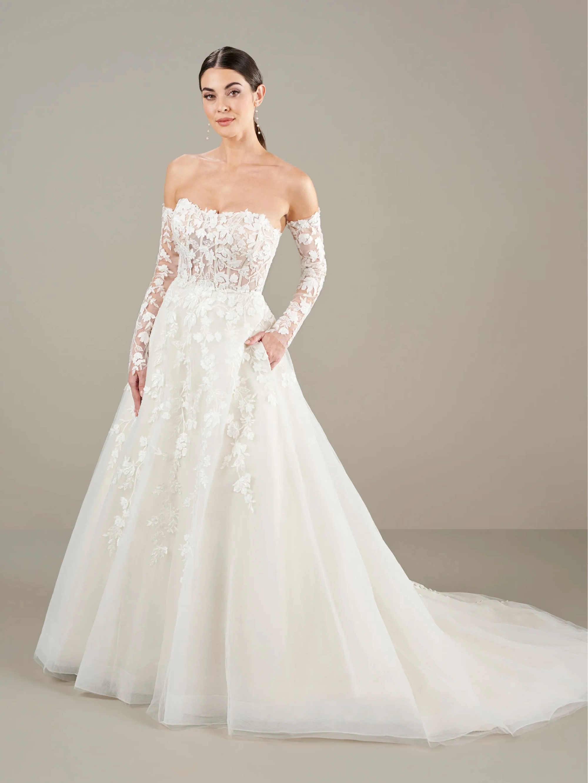 Adrianna Papell | Mary's Designer Bridal Boutique - 31286 | Mary's Designer Bridal Boutique Adrianna Papell | Mary's Designer Bridal Boutique - 31286 | Mary's Designer Bridal Boutique