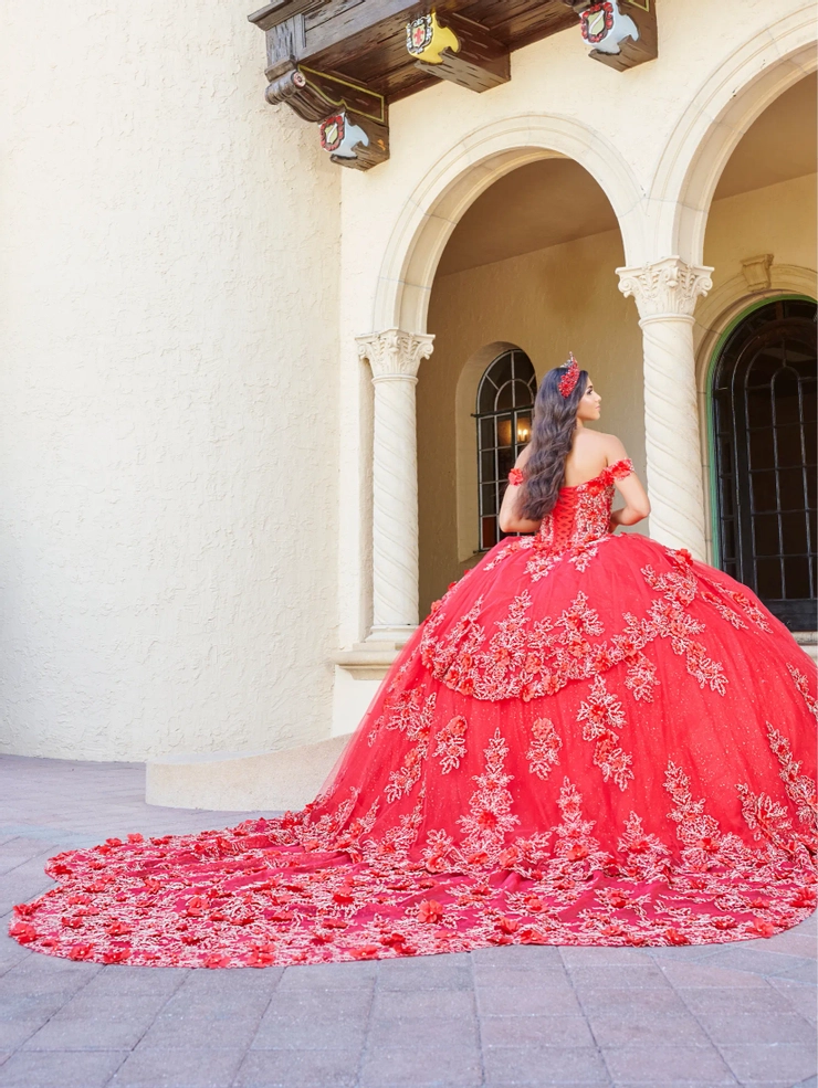 LizLúo Quince - 26073 | Violets Boutique and Formal