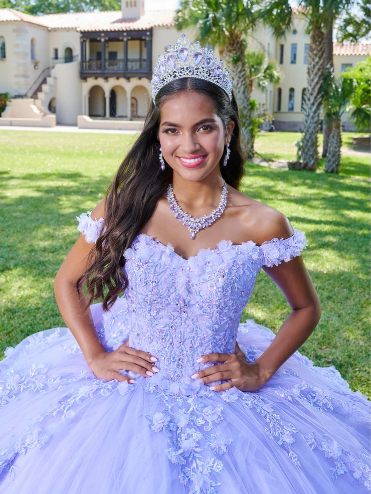 LizLúo Quince Style #26080 #5 frontface vertical cropped picture