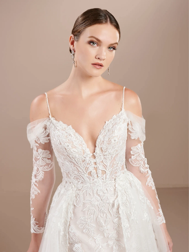 Christina Wu Brides Style #15870 #4 frontface vertical cropped picture