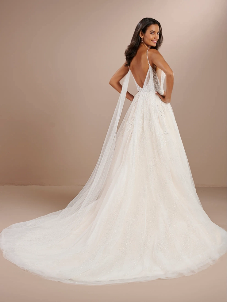 Christina Wu Brides Backface Thumbnail Image