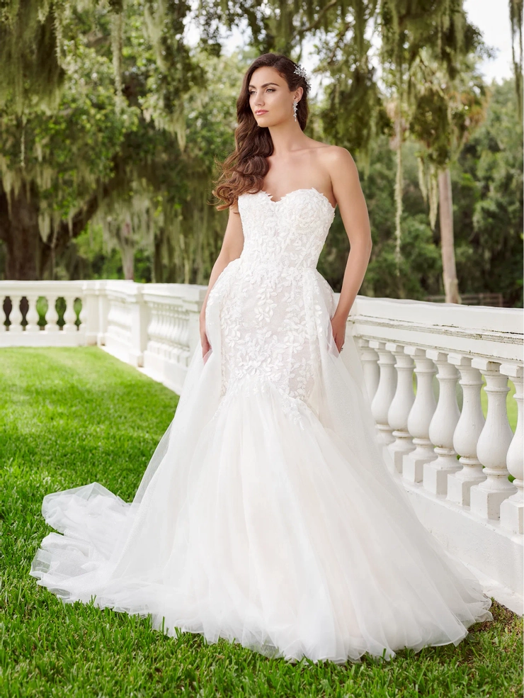 Christina Wu Brides Style #15879 #1 frontface vertical picture