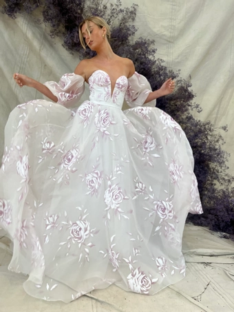 House of Savin Alyssa #1 frontface vertical thumbnail