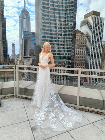 House of Savin Natasha #2 frontface vertical thumbnail