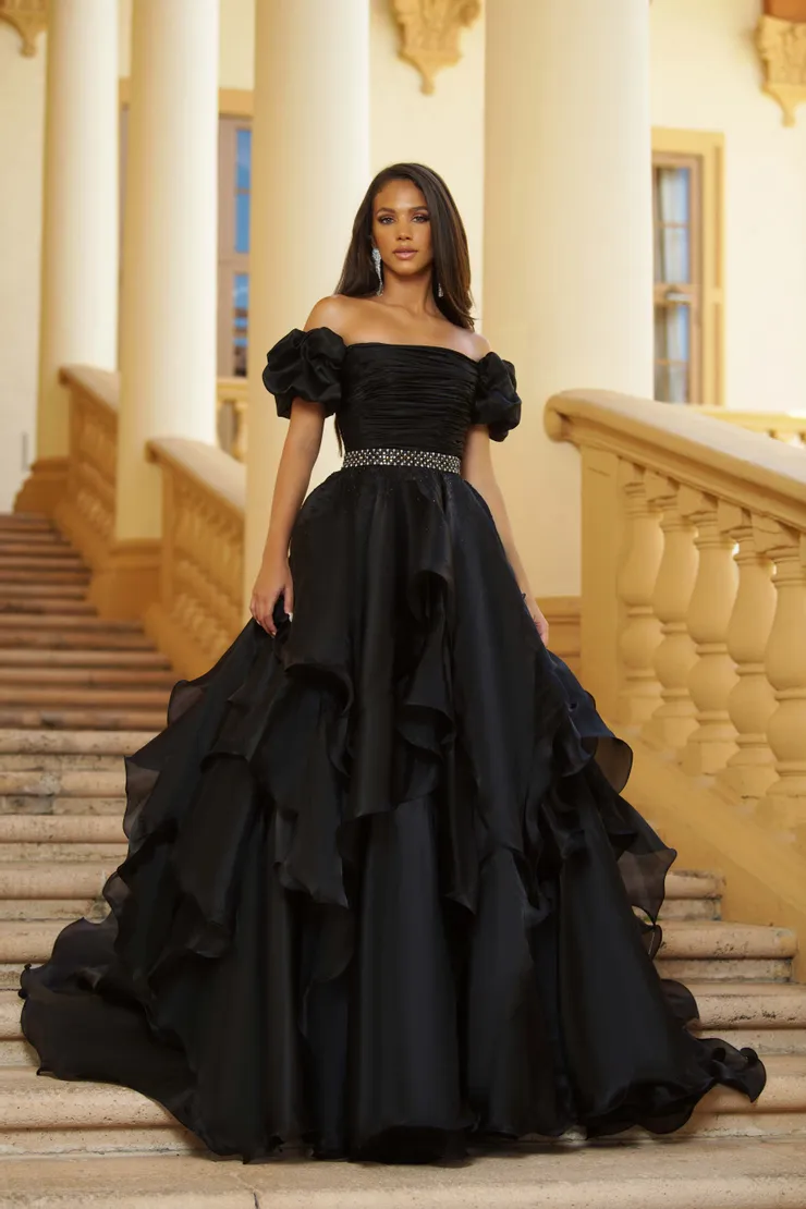 ava black wedding dress Ava Presley - 28571
