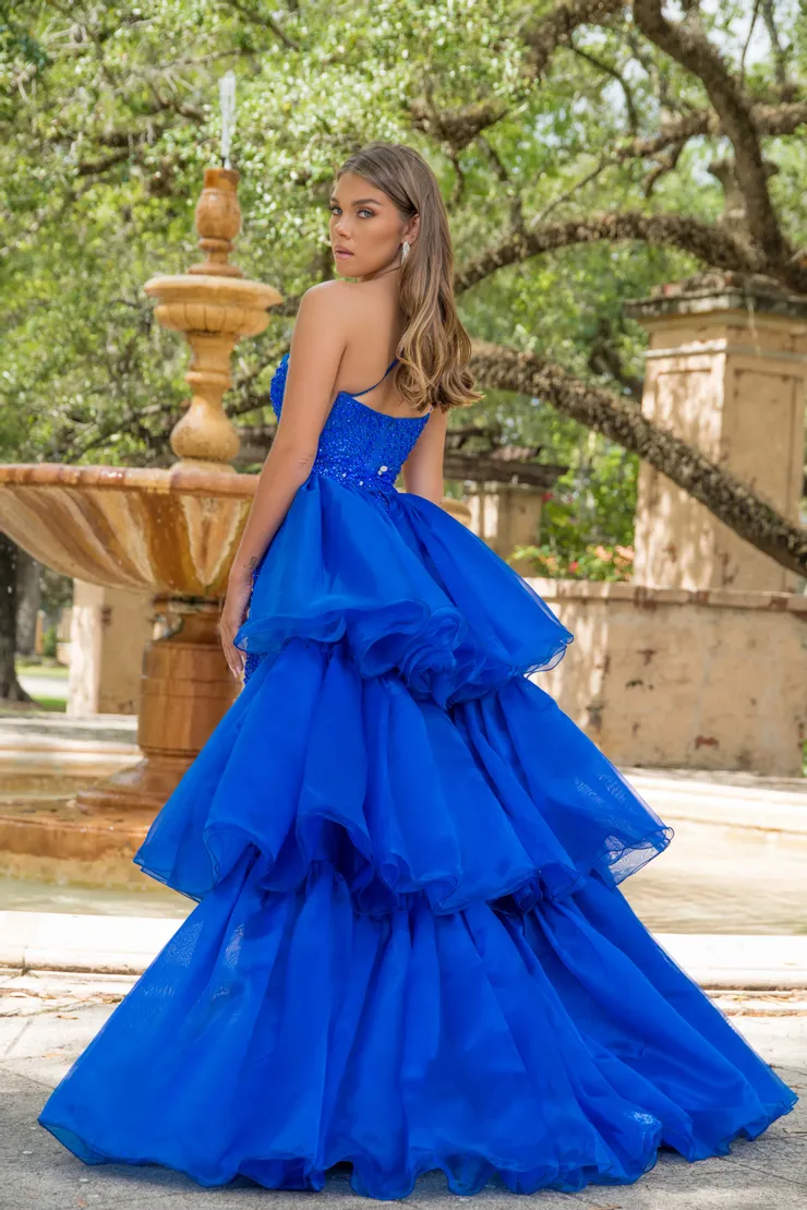 Ava Presley Style #38822