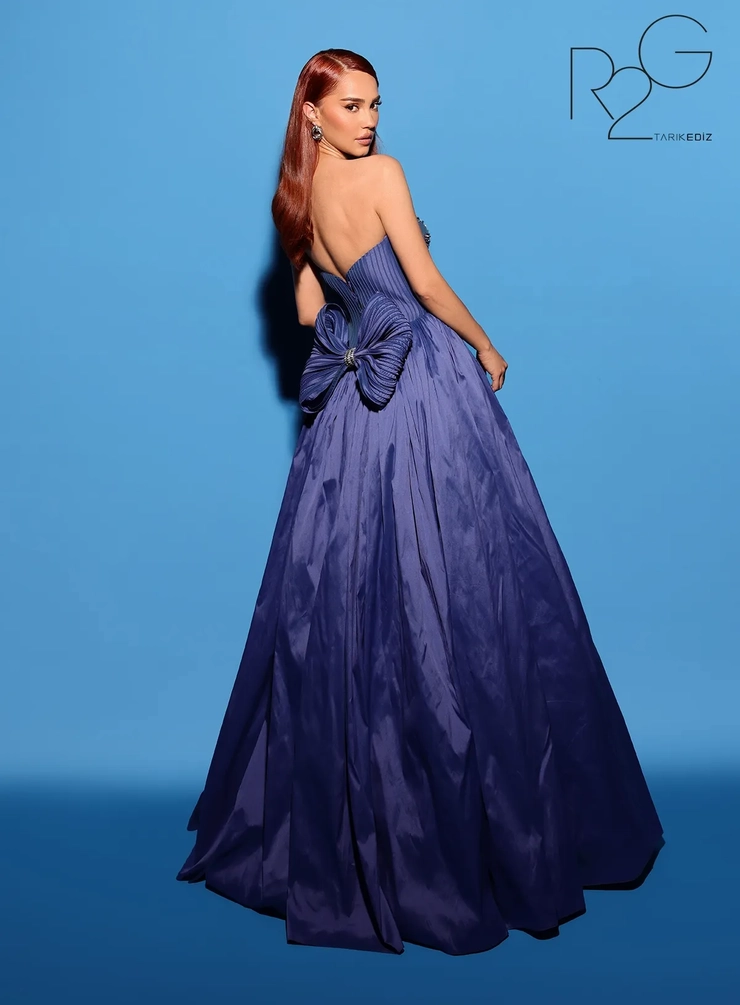 Tarik Ediz Style #53042 #5 Bijou Blue backface vertical picture