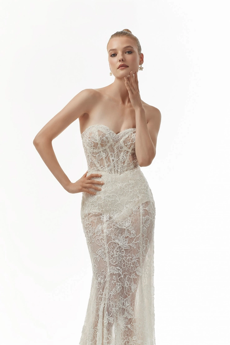 Signature Collection Style #1230 #5 frontface vertical cropped picture