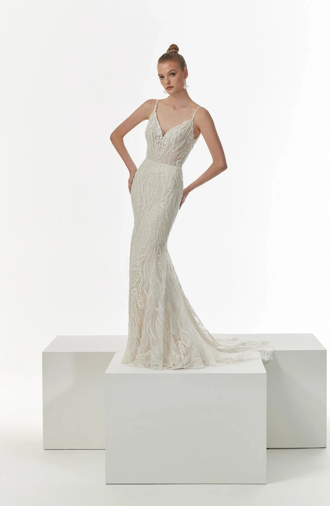 Signature Collection - 1231 | Gracyn Elizabeth Bride