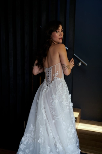 Serene Amé Brooks #5 backface vertical cropped thumbnail