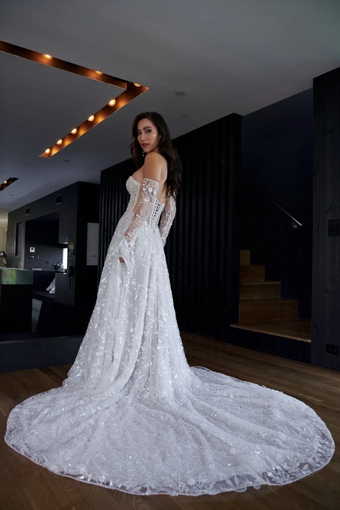 Serene Amé Zeno #5 default backface vertical thumbnail