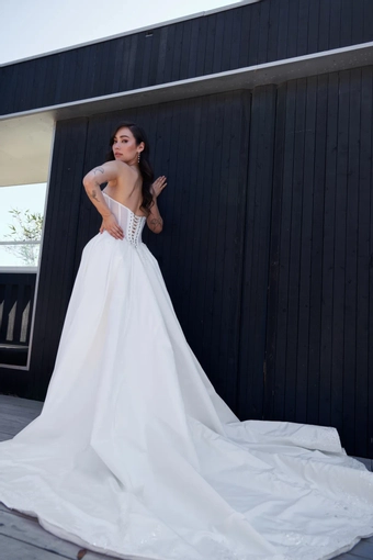 Serene Amé Broadway #6 default backface vertical thumbnail