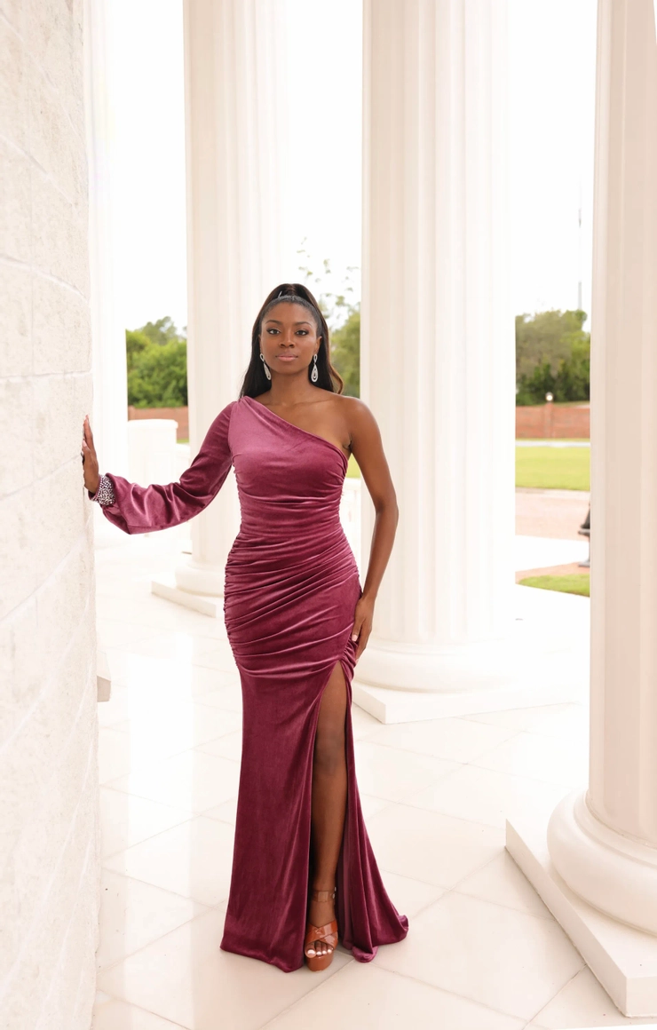 Sophia Thomas Style #1023 #1 frontface vertical picture