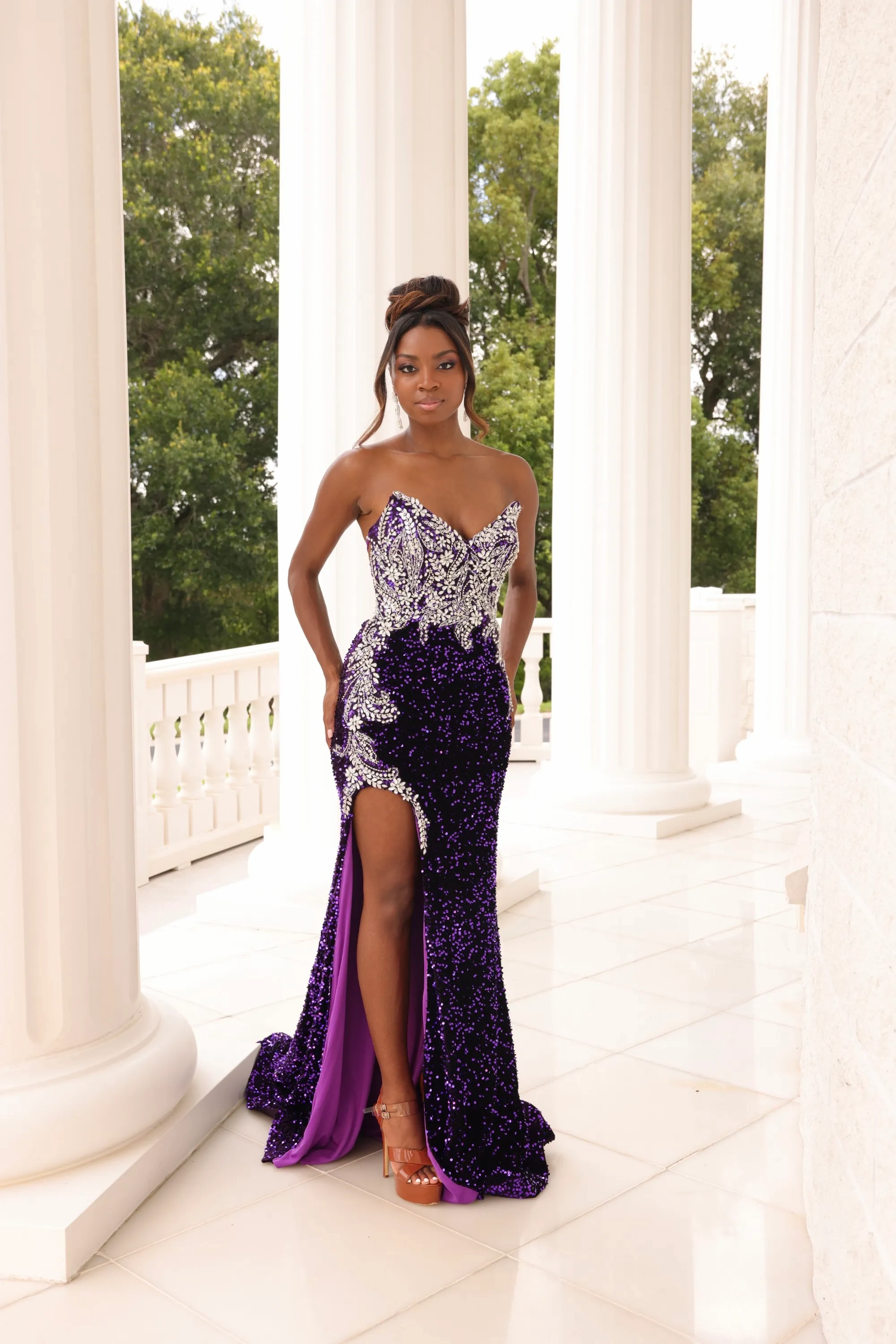 Sophia Thomas - 1052 | Bridal Garden