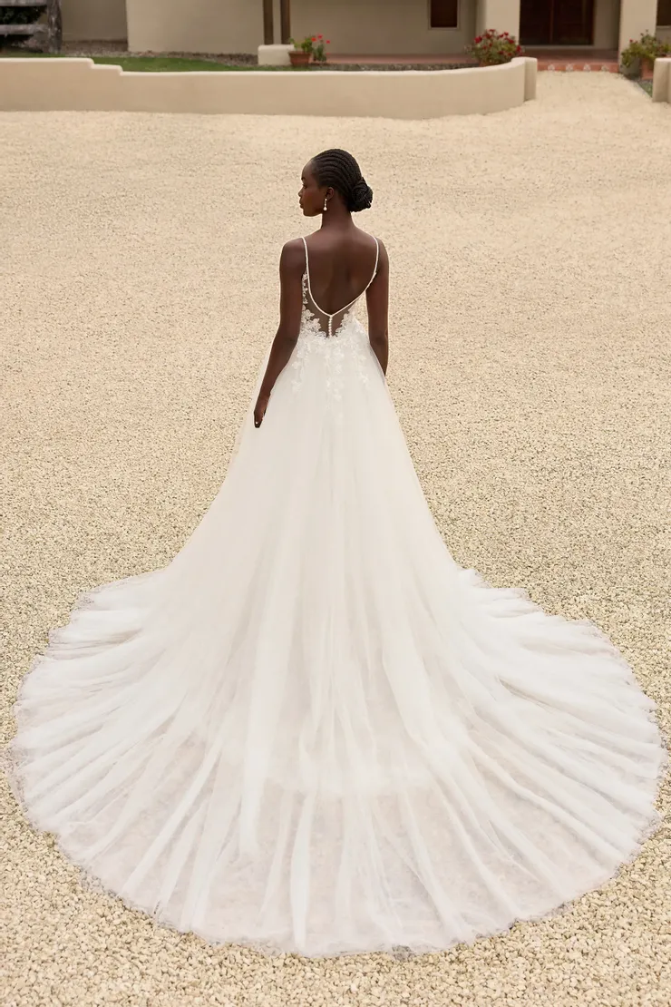 Sophia Tolli Première Backface Thumbnail Image