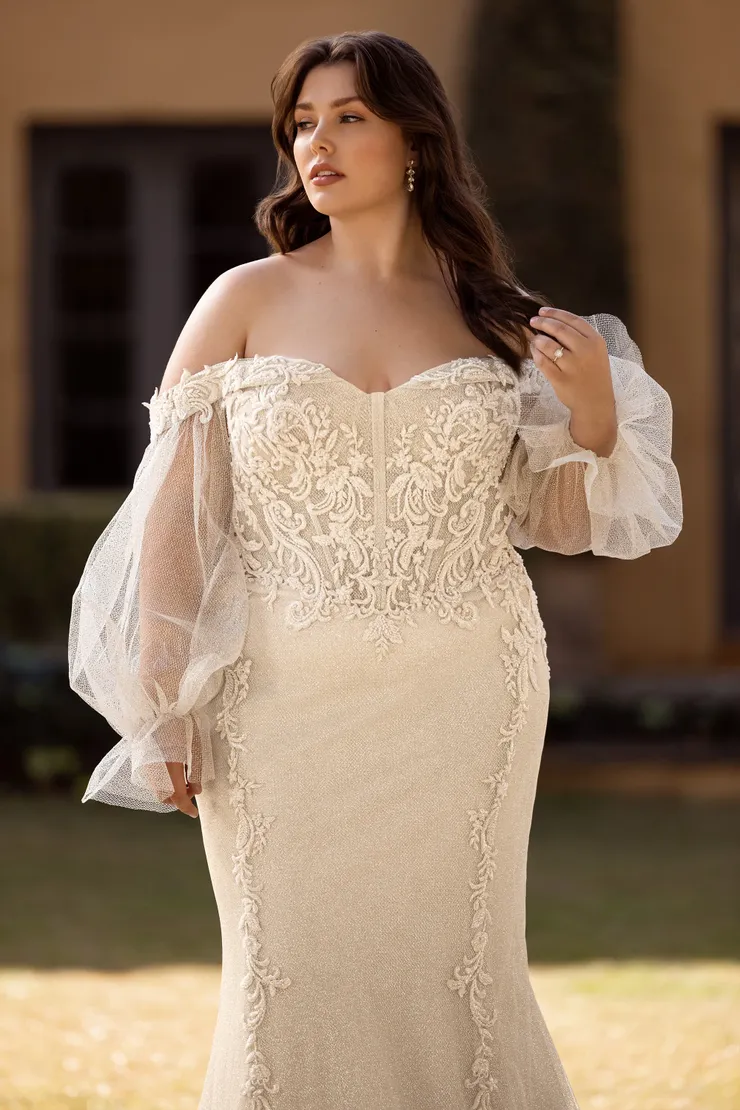 Sophia Tolli Première Backface Thumbnail Image