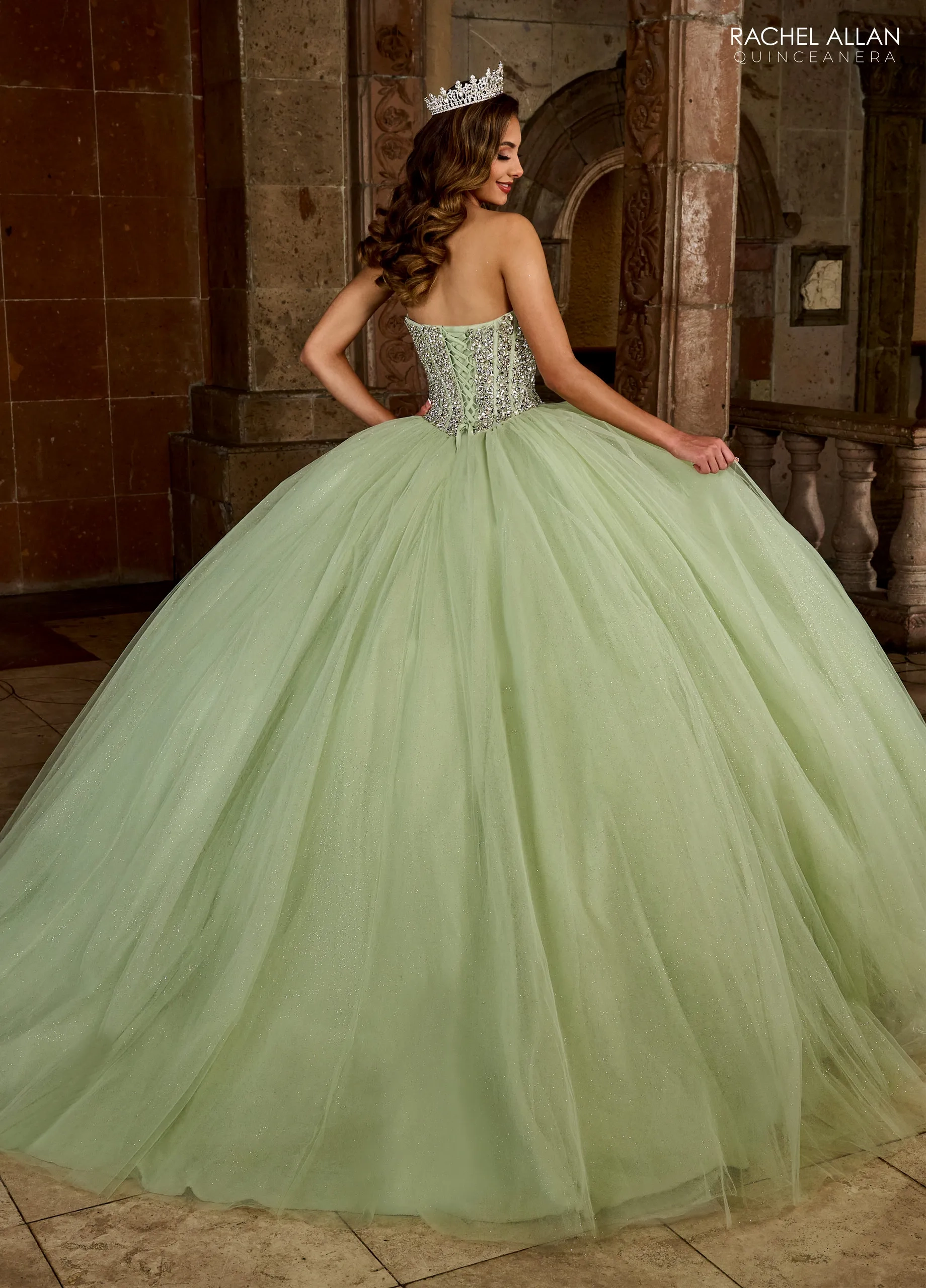Carmina by Rachel Allan - RQ1130 | Henri's