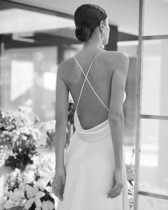 Rosa Clara Couture 8144 #2 backface vertical cropped thumbnail