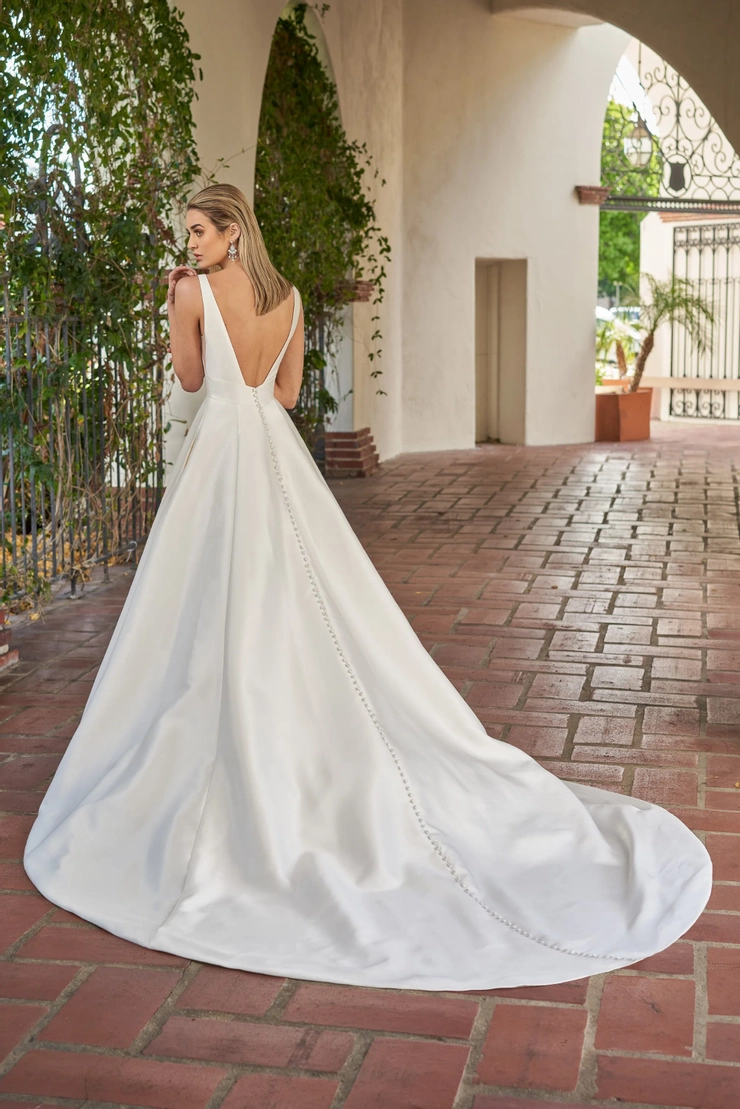Jasmine Couture - T252065 | Savvy Bride & Tuxedo