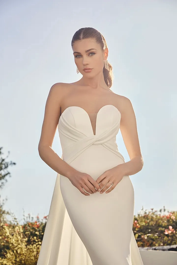 Casablanca Bridal LE127