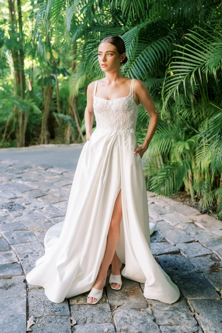 cream cocktail dress Monarch Midi Dress | Cream | Size M