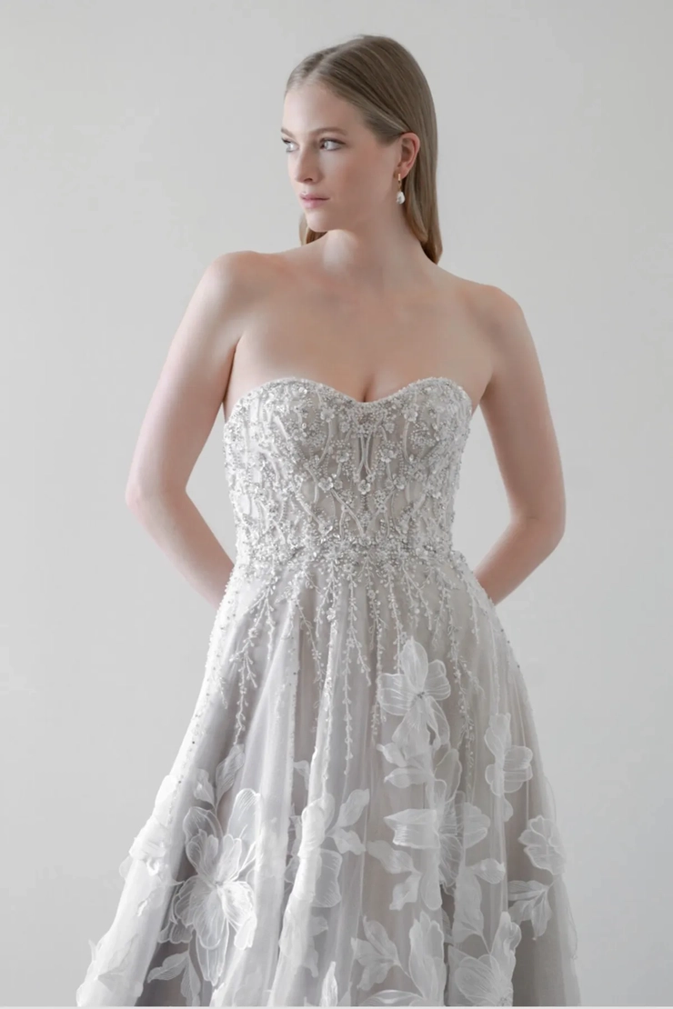 Watters Nara 66425P #2 frontface vertical cropped picture