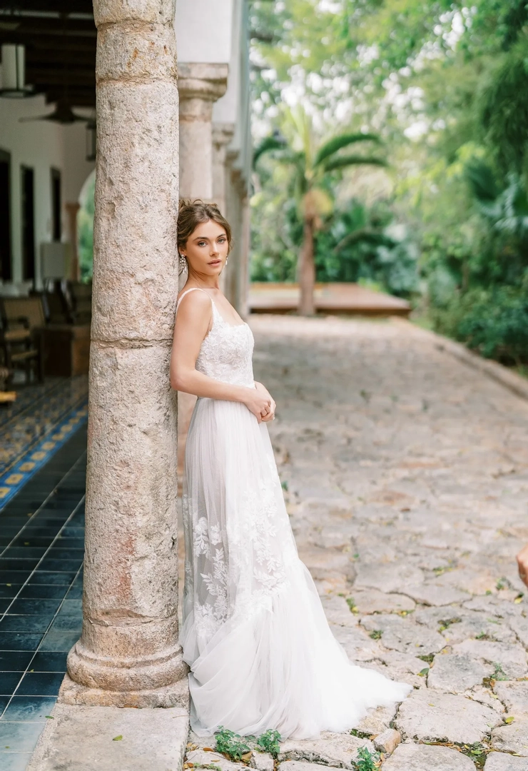 Willowby | The Poinsett Bride - 51108 | The Poinsett Bride