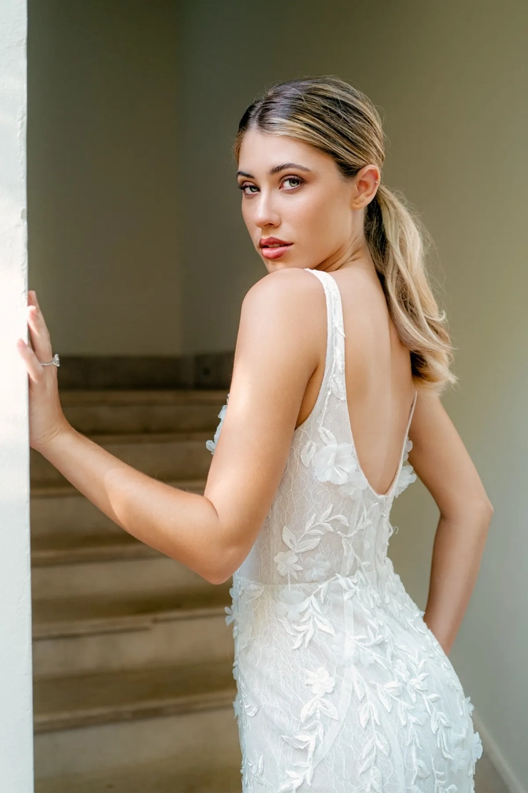 Locket Panya Style #11723 #7 backface vertical cropped picture