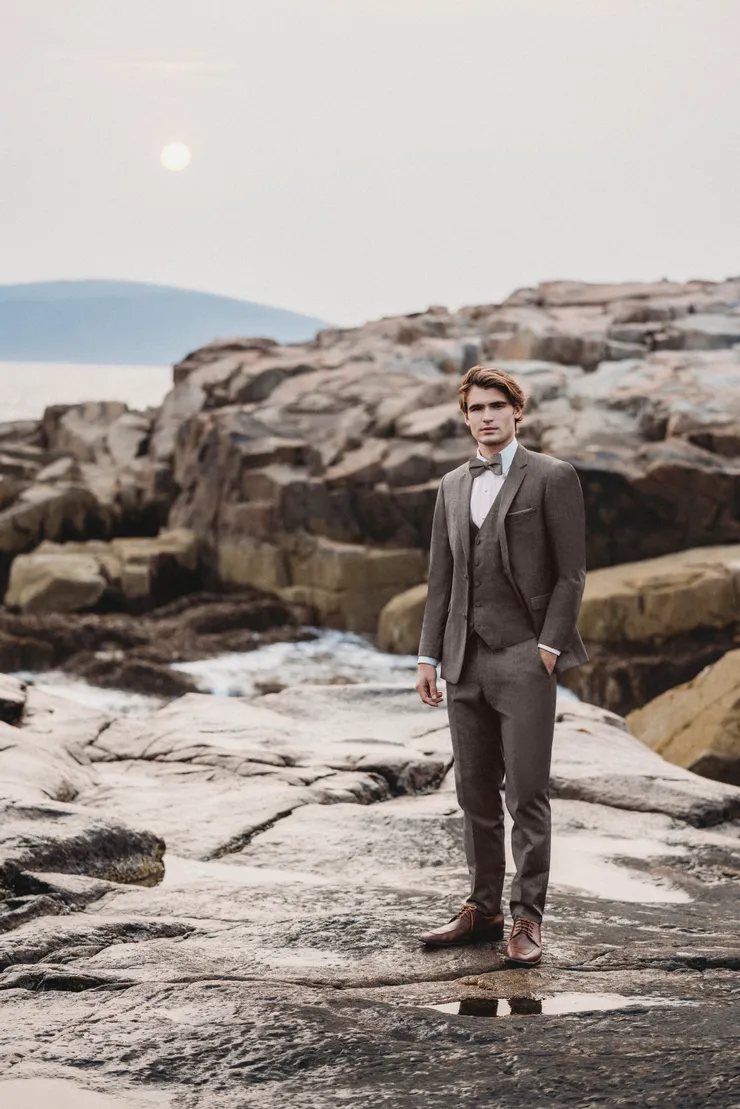 Allure Men Cafe #4 frontface vertical picture