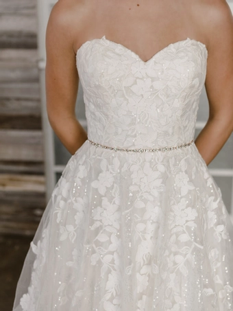 En Vogue BT1887 #3 default vertical thumbnail