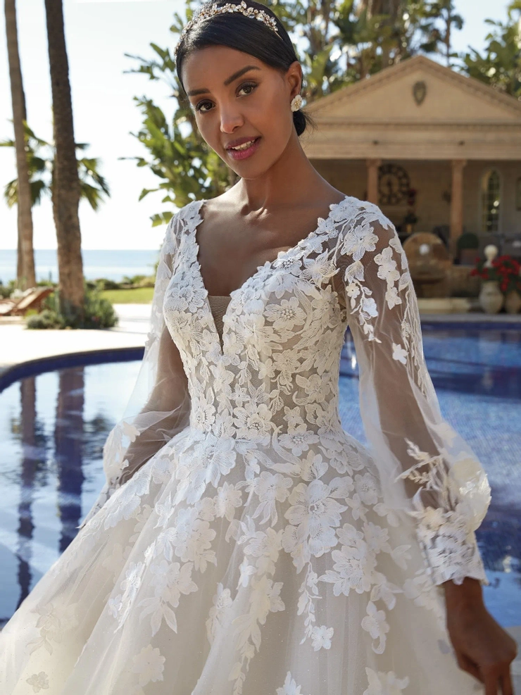 Demetrios Style #1227 #2 frontface vertical cropped picture