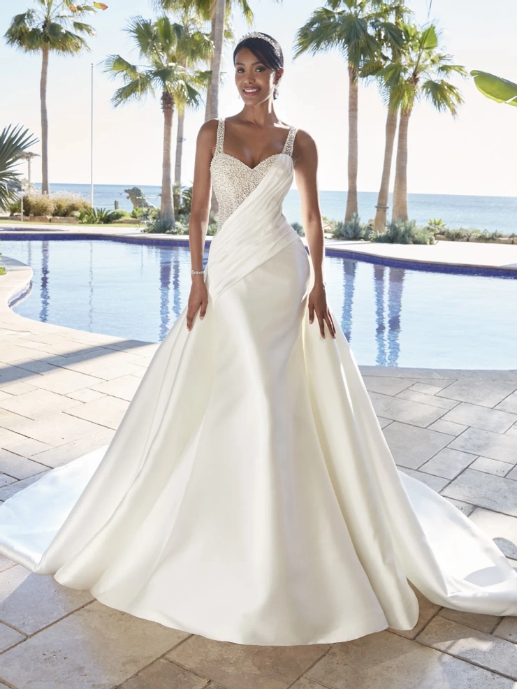 Demetrios Style #1253 #1 frontface vertical picture