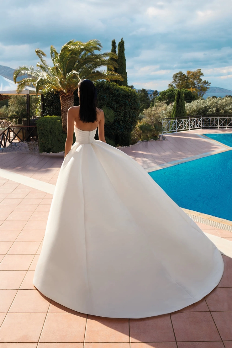 Demetrios 200144